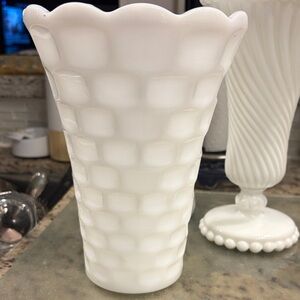 Elegant White Milk Glass Textured Vase